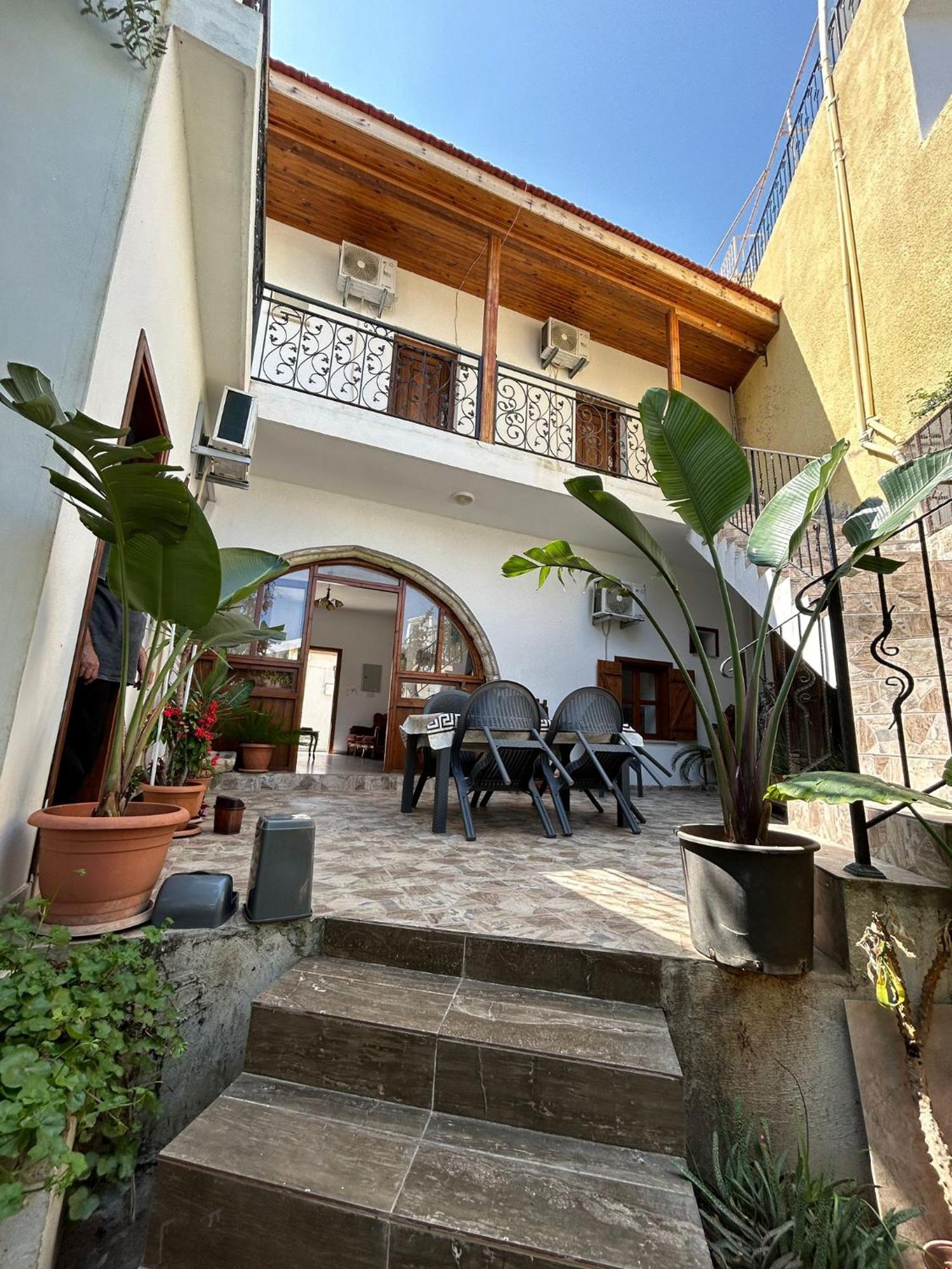 Magic Moon Guest House Famagusta  Exterior photo