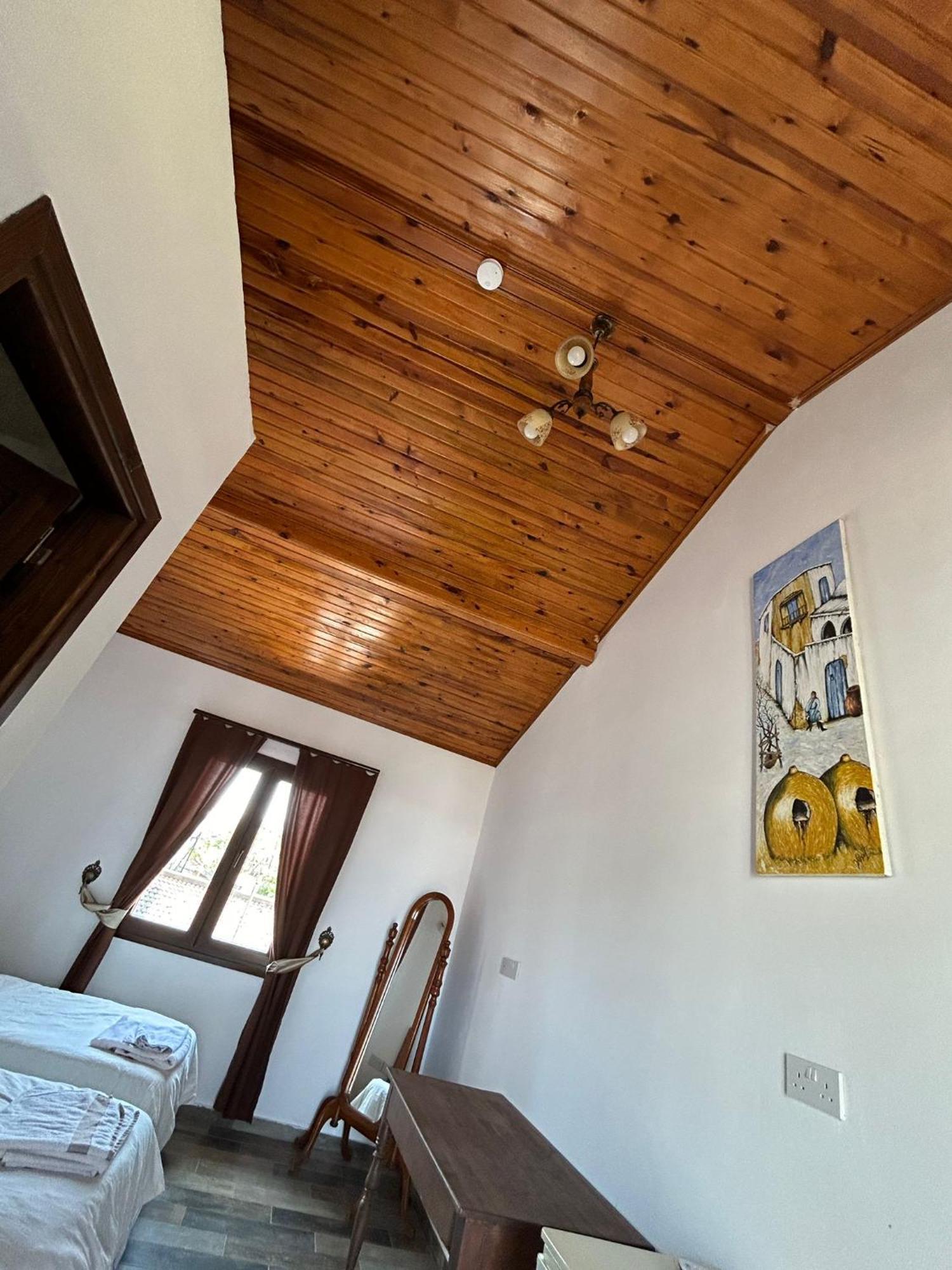 Magic Moon Guest House Famagusta  Exterior photo