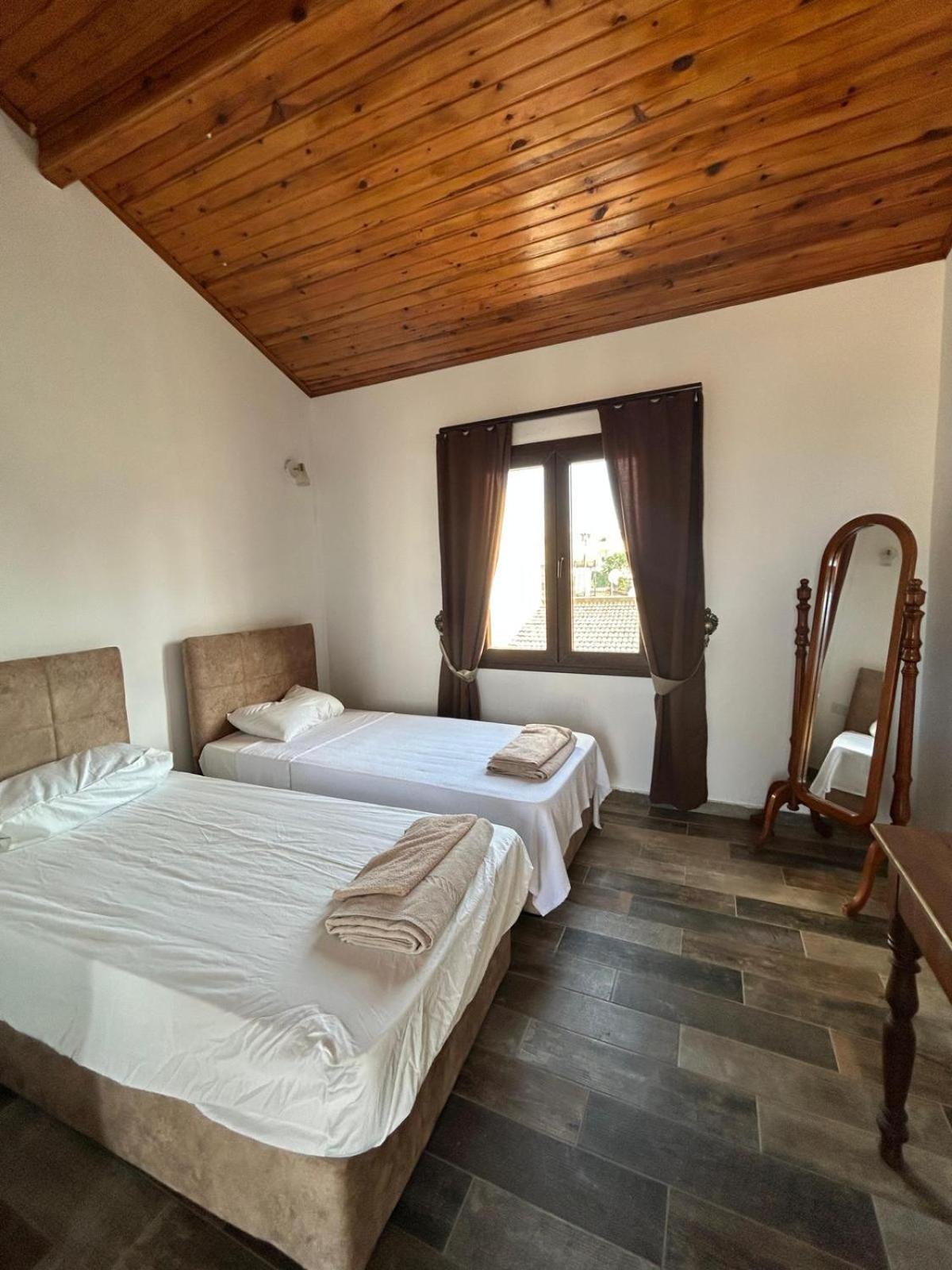 Magic Moon Guest House Famagusta  Exterior photo